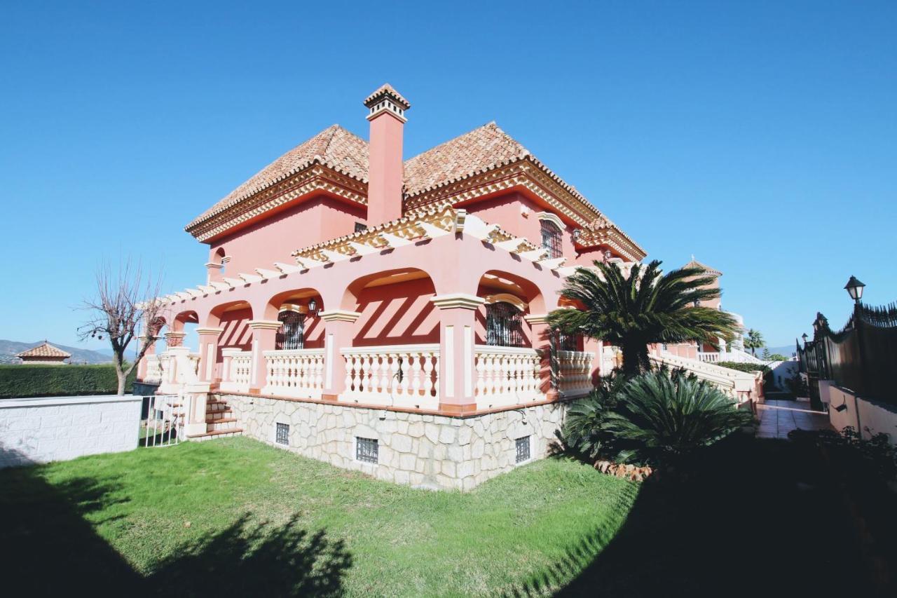 Tess Villa Cari Alhaurín de la Torre Exterior foto